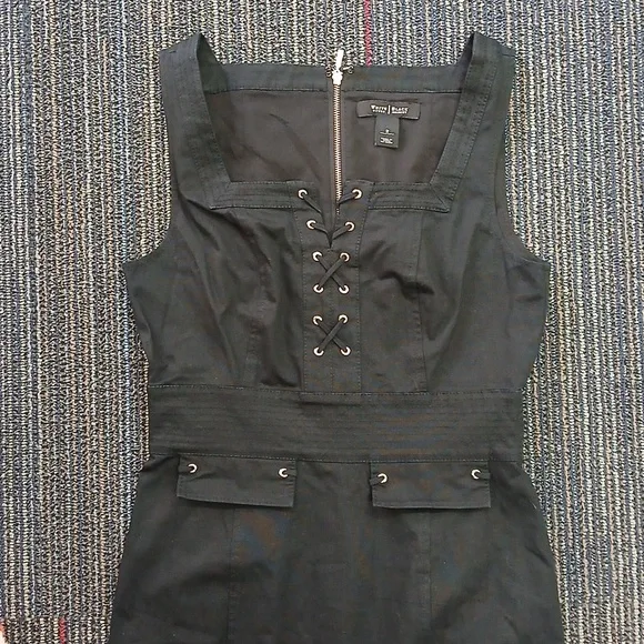 White House Black Market Sheath Black Dress Lace Up Size 2 Nwot - Picture 4 of 8